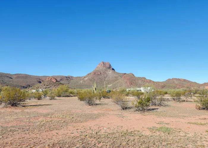 Pool & Views! Luxury Sonoran Desert Oasis Retreat Holiday home Tucson