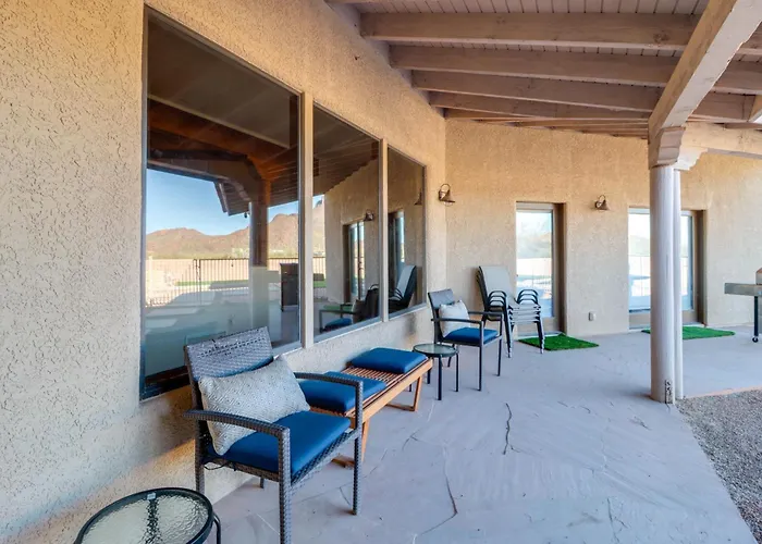 Pool & Views! Luxury Sonoran Desert Oasis Retreat *